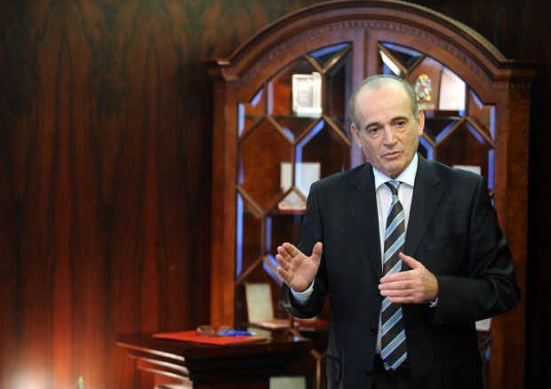 Милан Кркобабић: Министри морају да више буду с народом